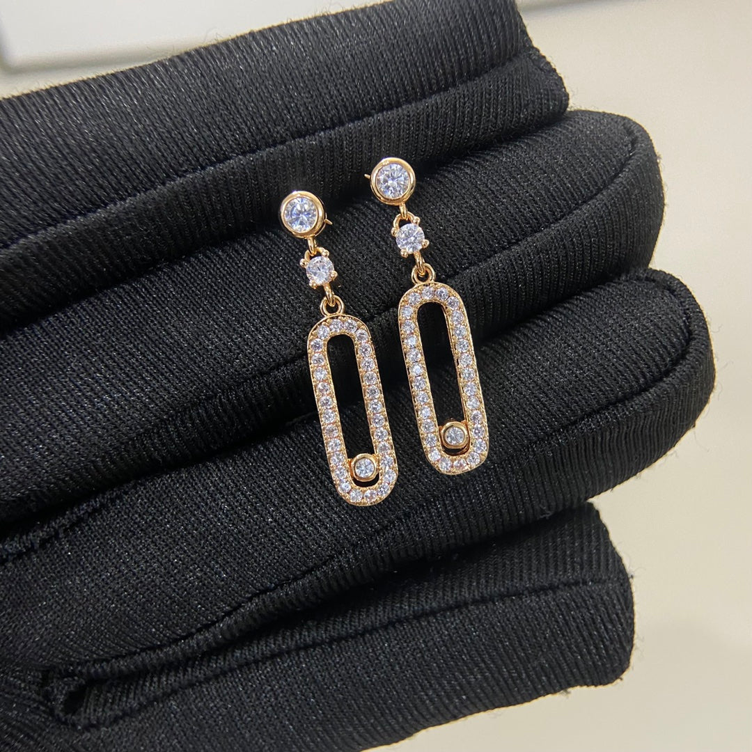 X1Z95A31E Popular Earrings