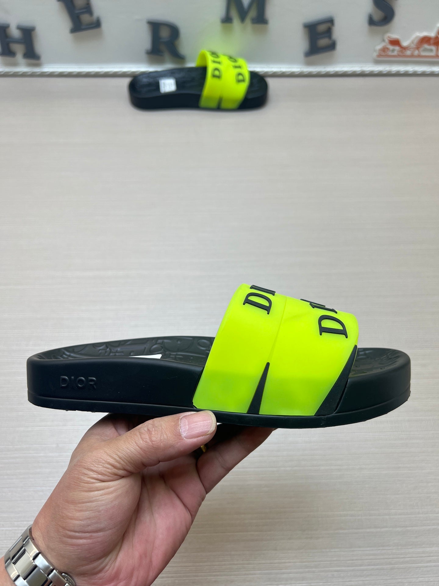 Z5Z35D275 Popular Slippers