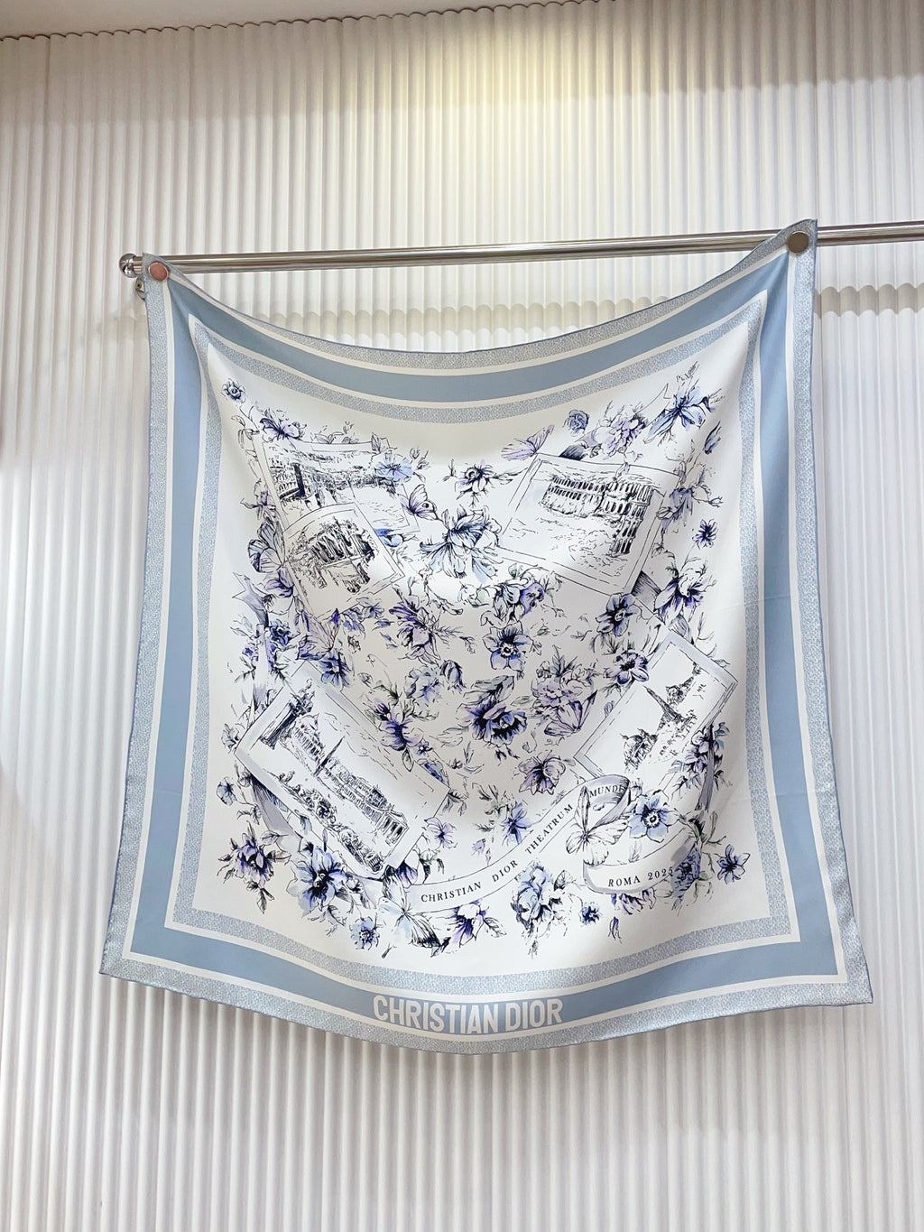 W1N36D27 Popular Silk Scarve