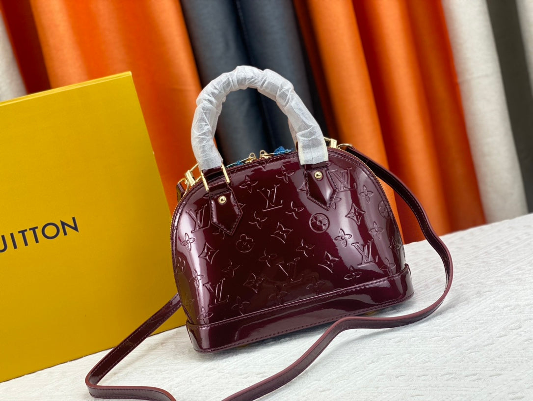B1N165E97 Popular  leather bag