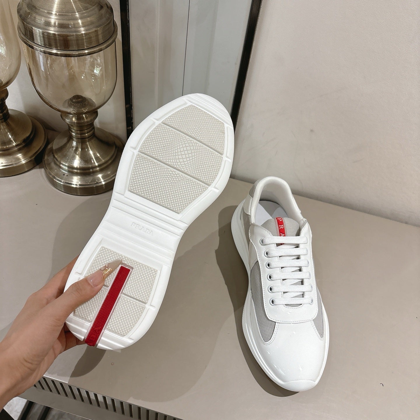 Z2Q95P12  Popular high-quality shoes