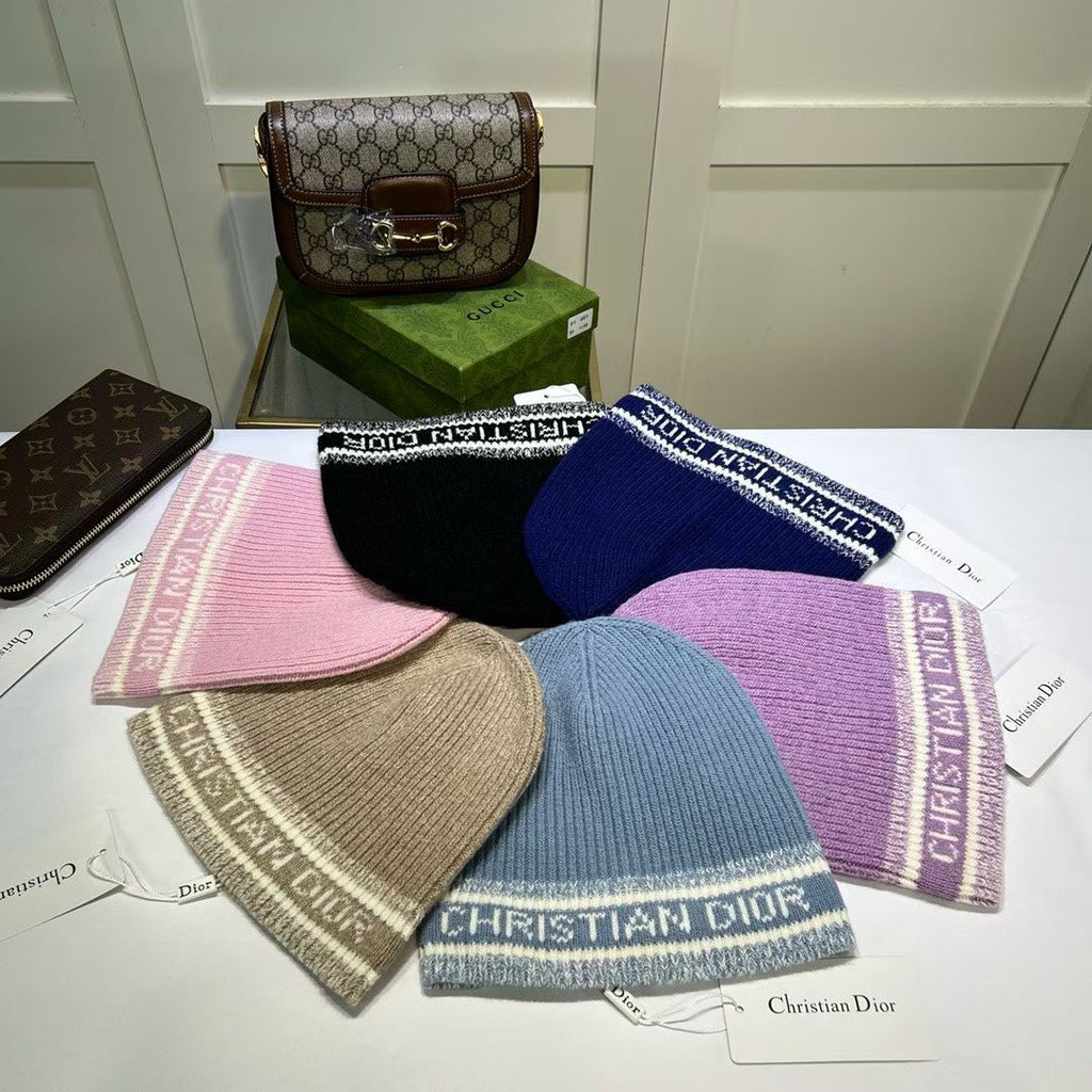 M1R86D99 Popular hats