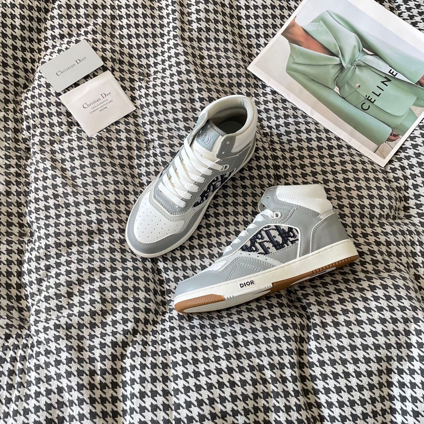 Z1Q105D339 Popular  Shoes