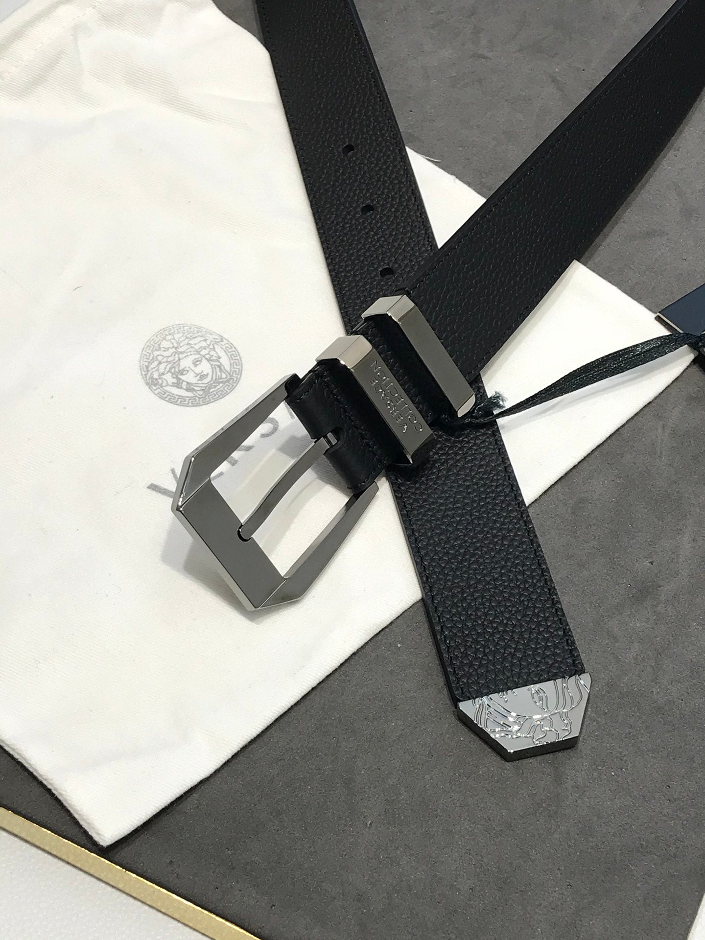 P1Q64V84 Popular  High quality belt With full package