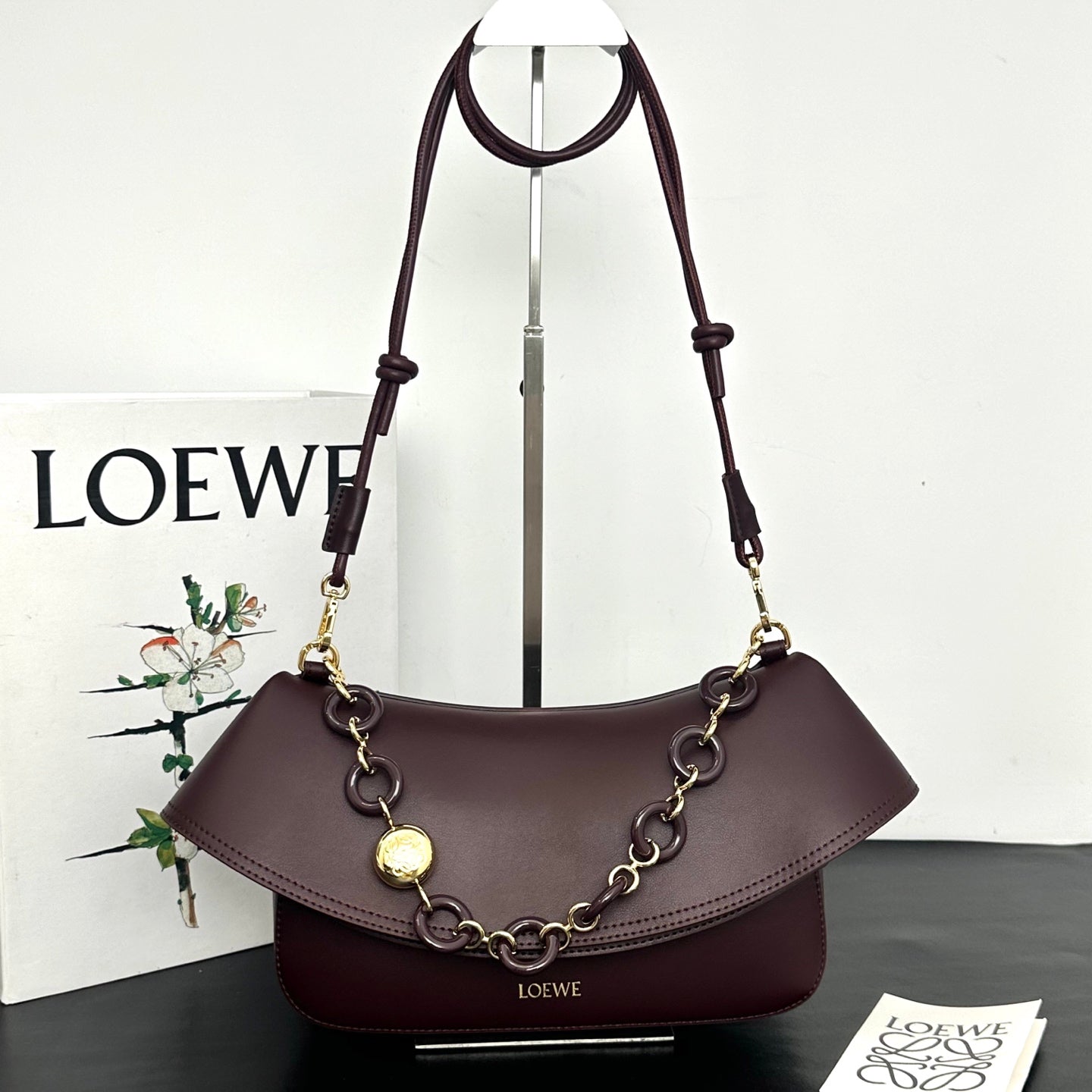 B1R66A10 Popular leather bag