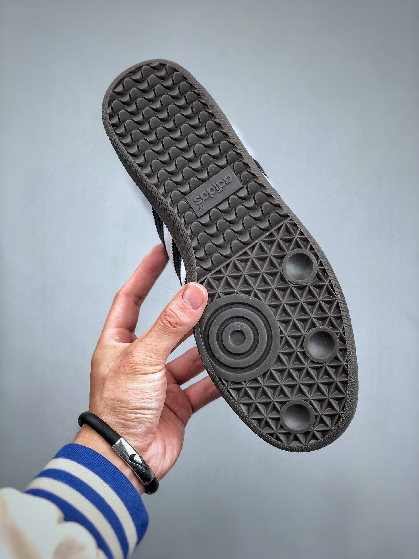 Z4Q95A47  Popular  shoes