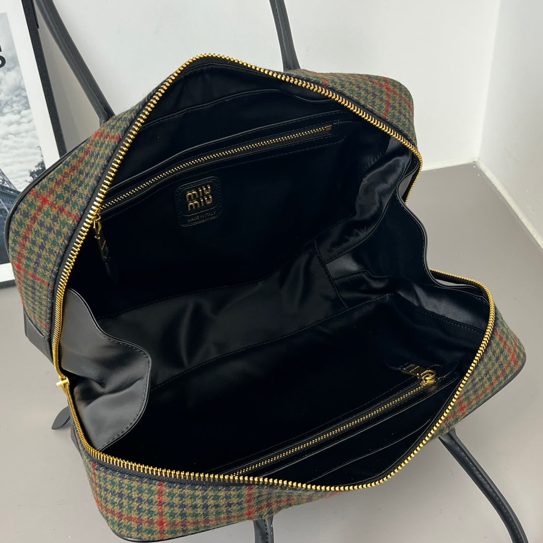 B1R15A46  Popular   bag