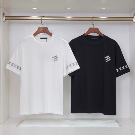 U1W35E82  Popular T-shirts