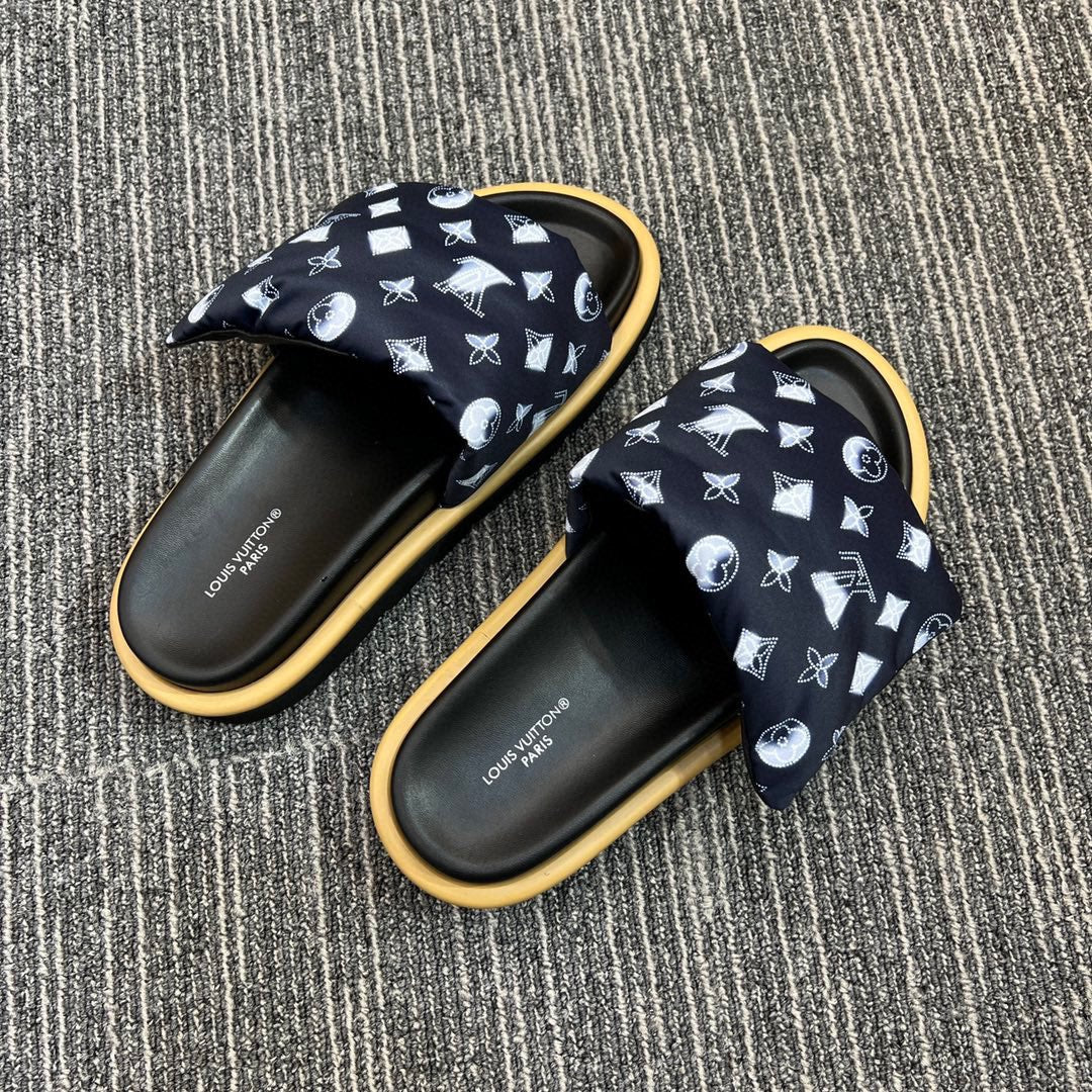 Z5XE118 Popular leather quality Slippers