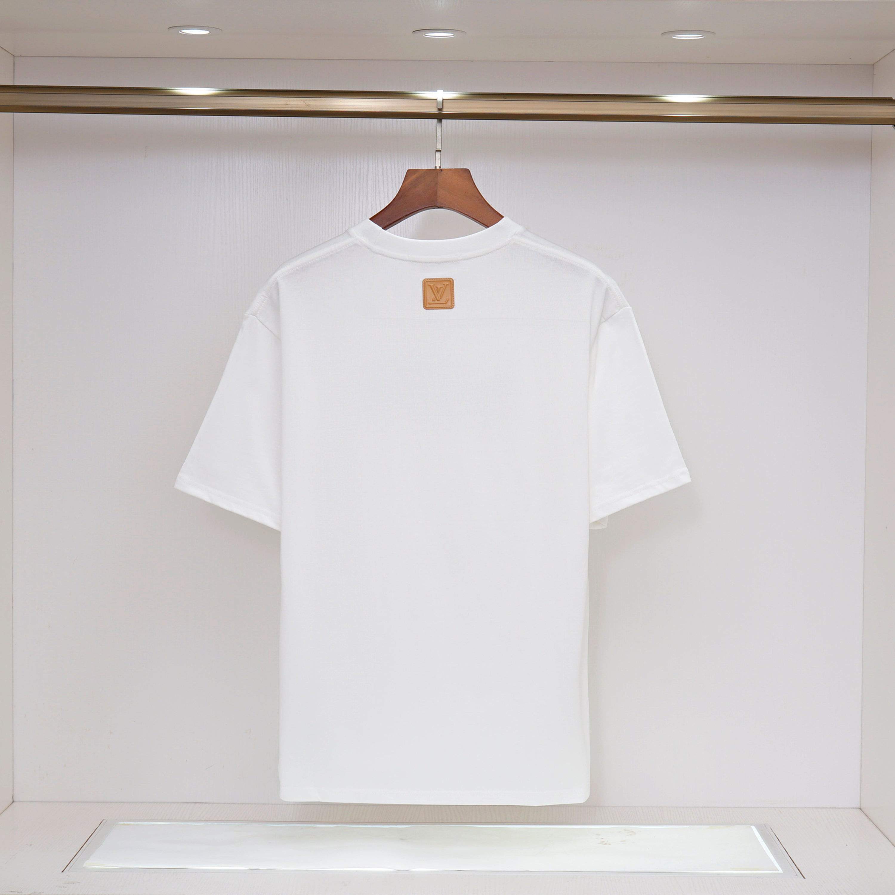 U1N45E7 Popular T-shirt