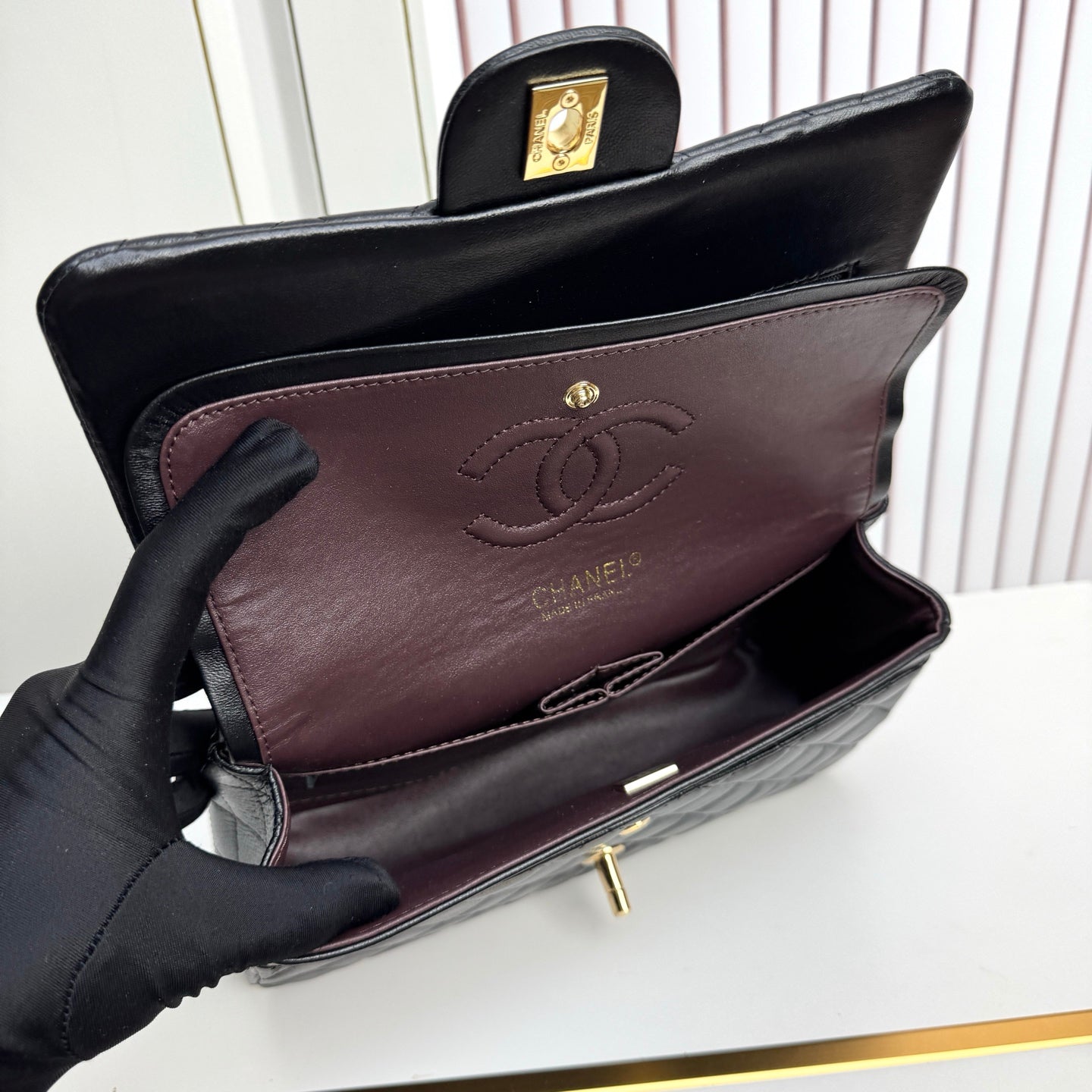 B1R76C11 Popular leather bag