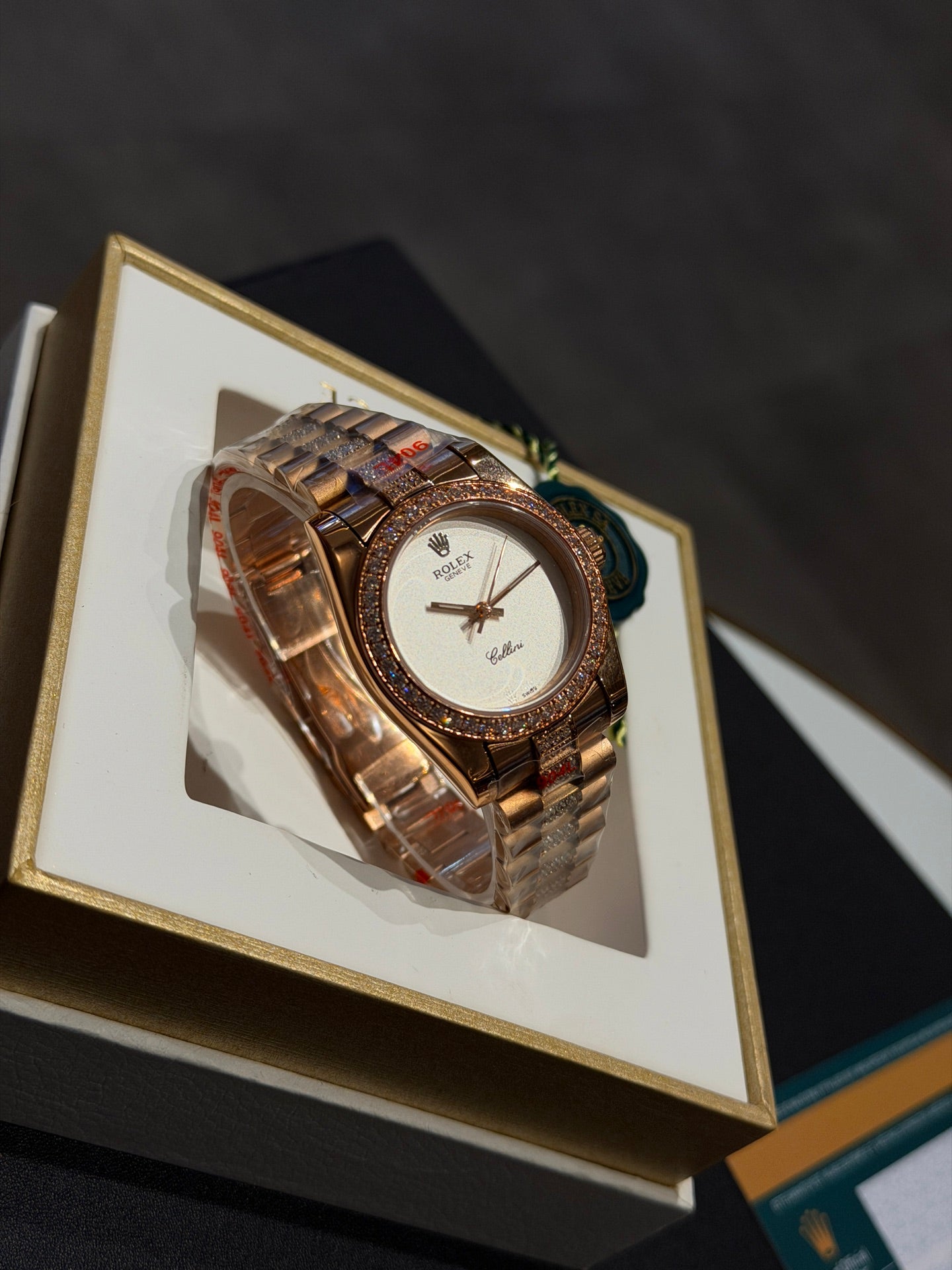 L1R36L23 Popular Watches