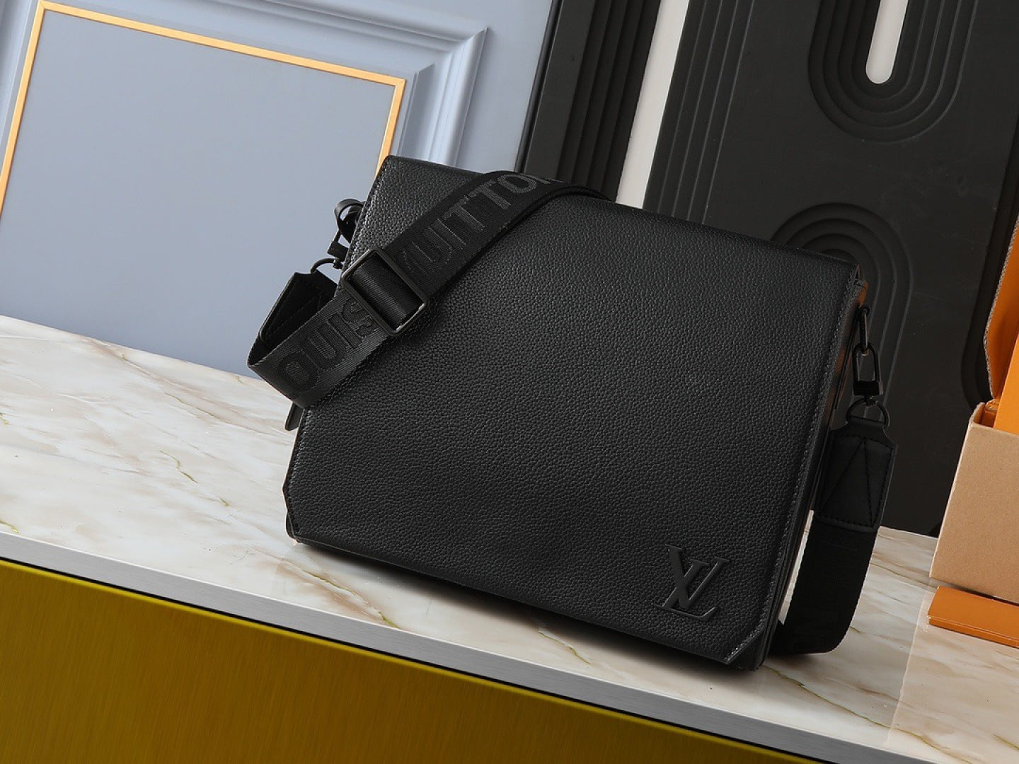 B1P36E78 Popular leather bag