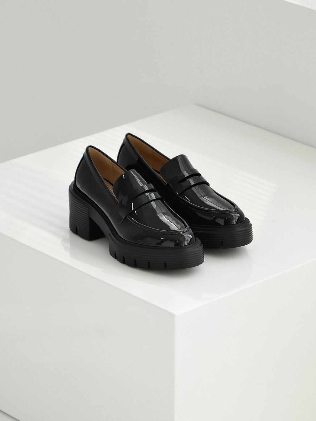 Z2P36A27 Popular high-quality leather Shoes（heel-height 6cm）