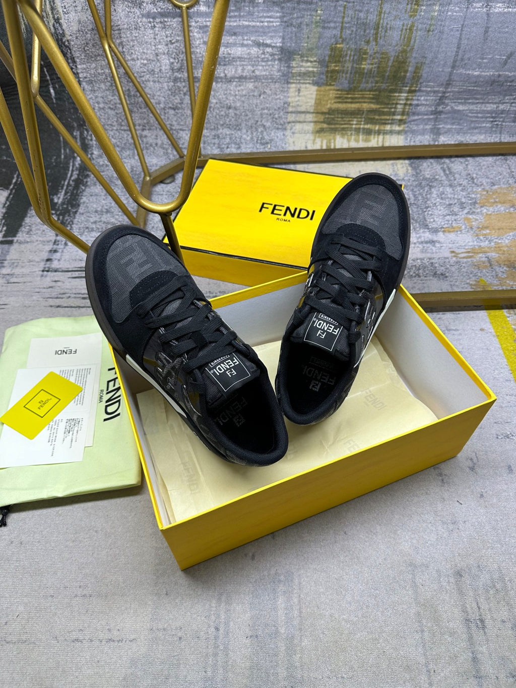 Z2N95F13  Popular high quality shoes