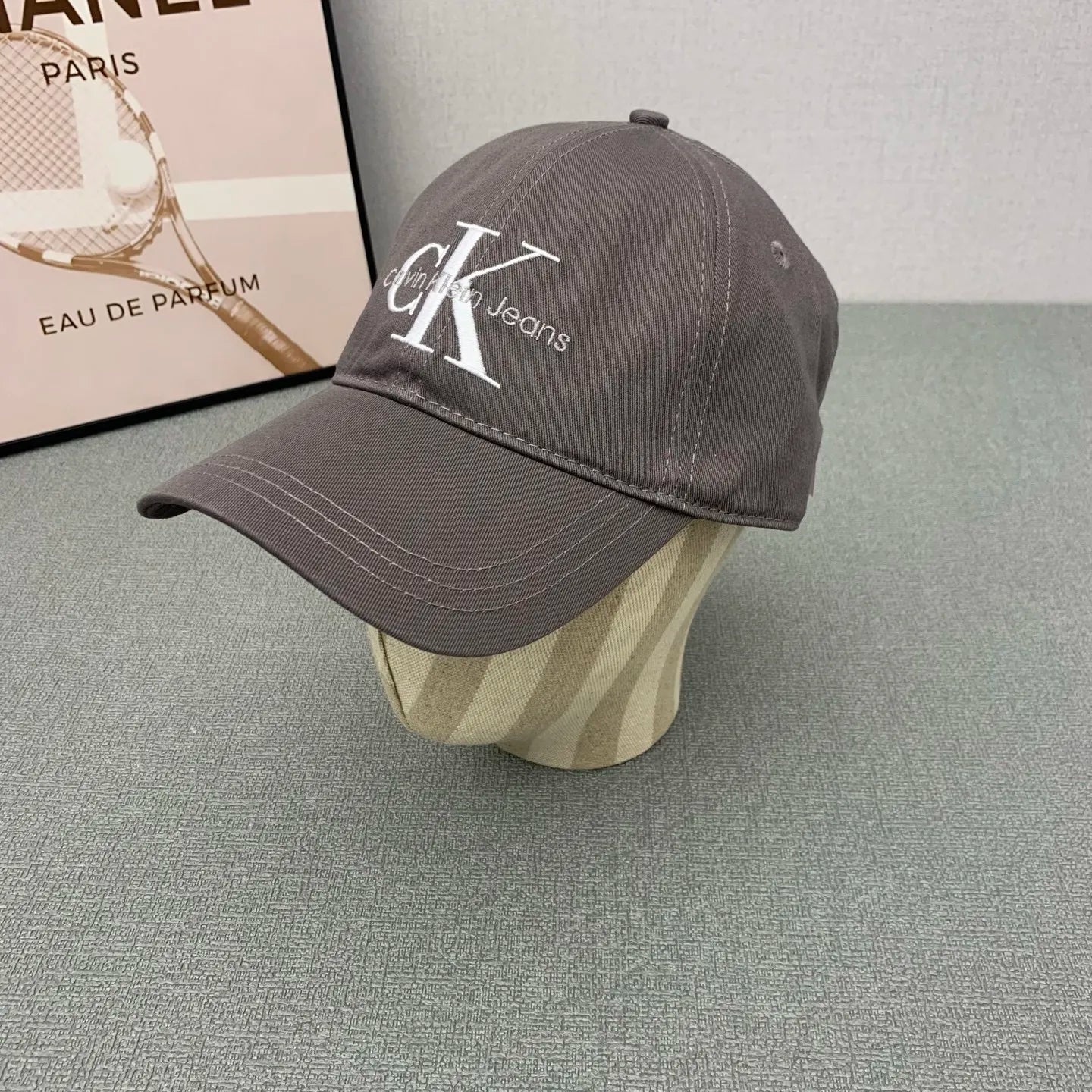 M1P45A573 Popular  hats