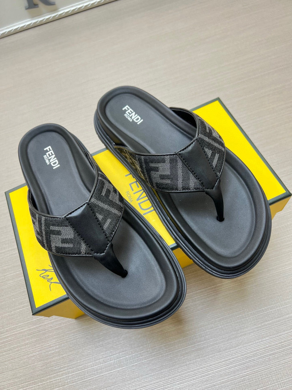 Z5LF222 Popular Slippers