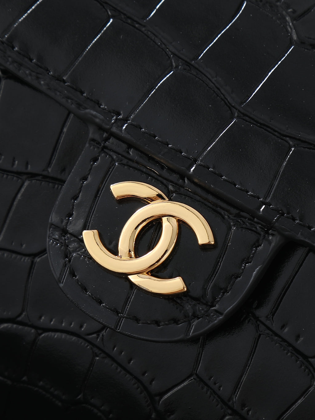 B1R76C22 Popular leather bag