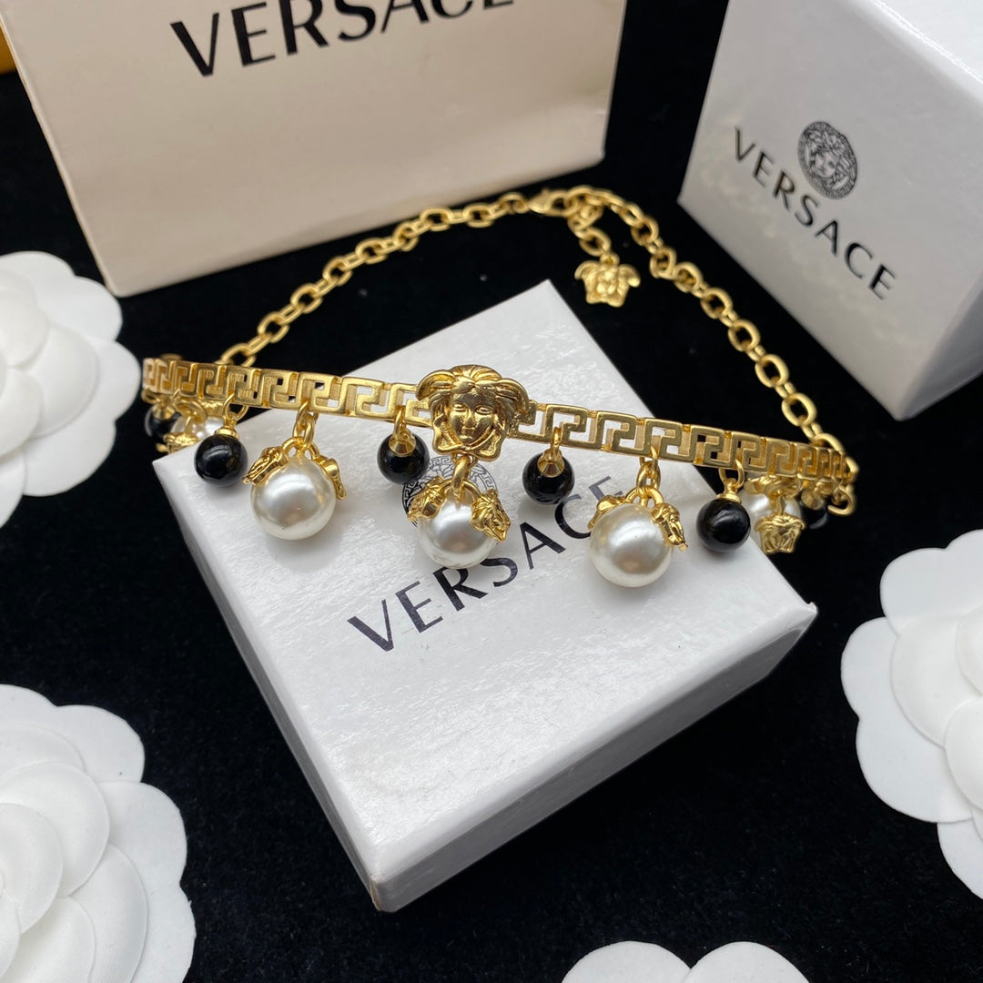 X1Q85V383X  Popular Necklaces