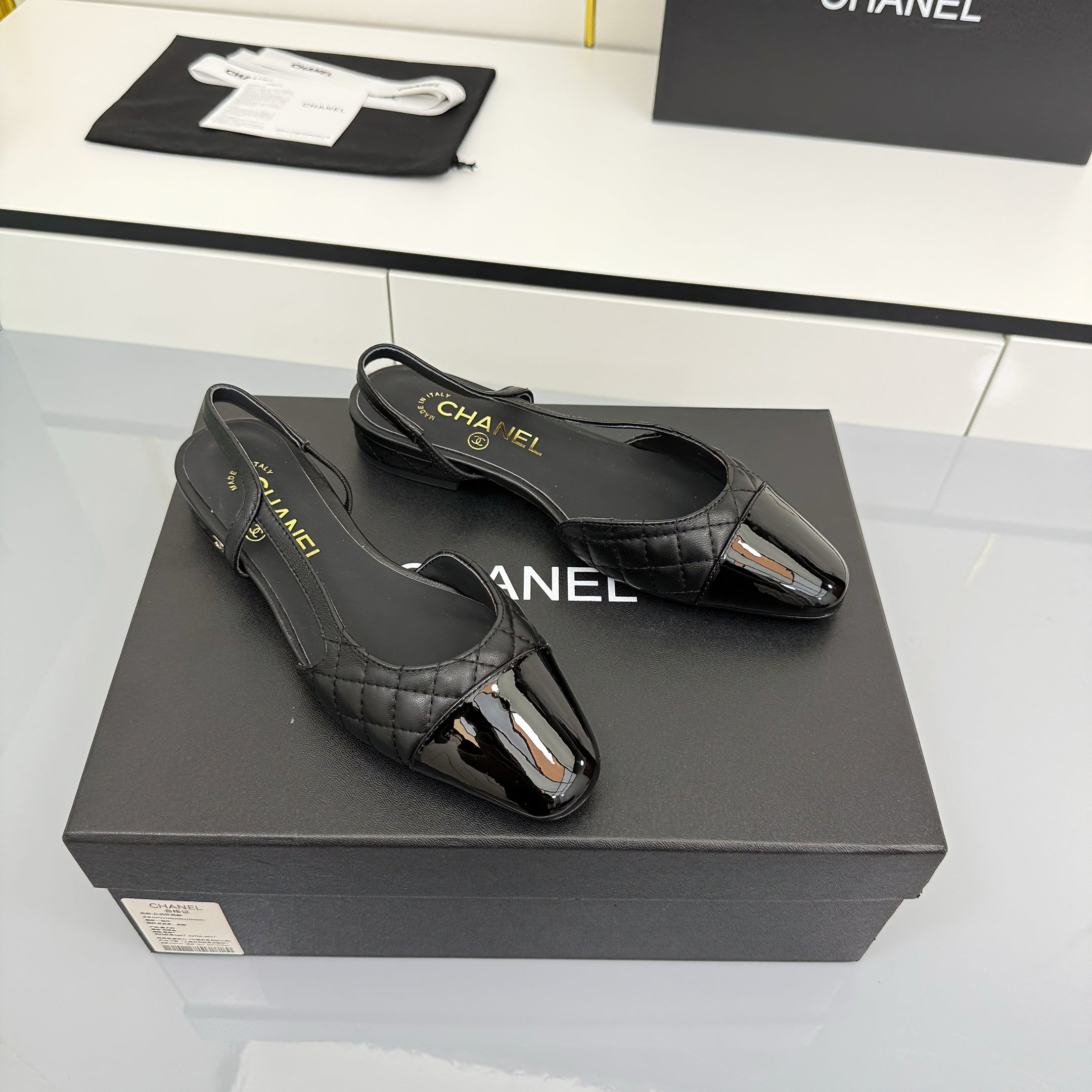 Z2Q105C415  Popular high-quality Shoes