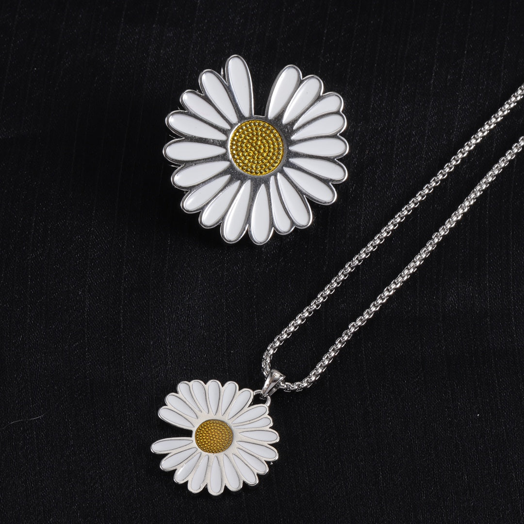 X1Q85A38X Popular Necklace.Brooch