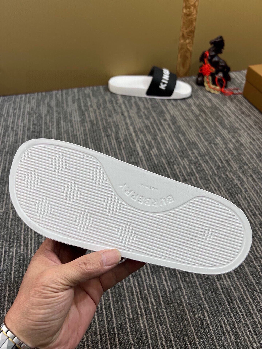 Z5Z35R256 Popular Slippers