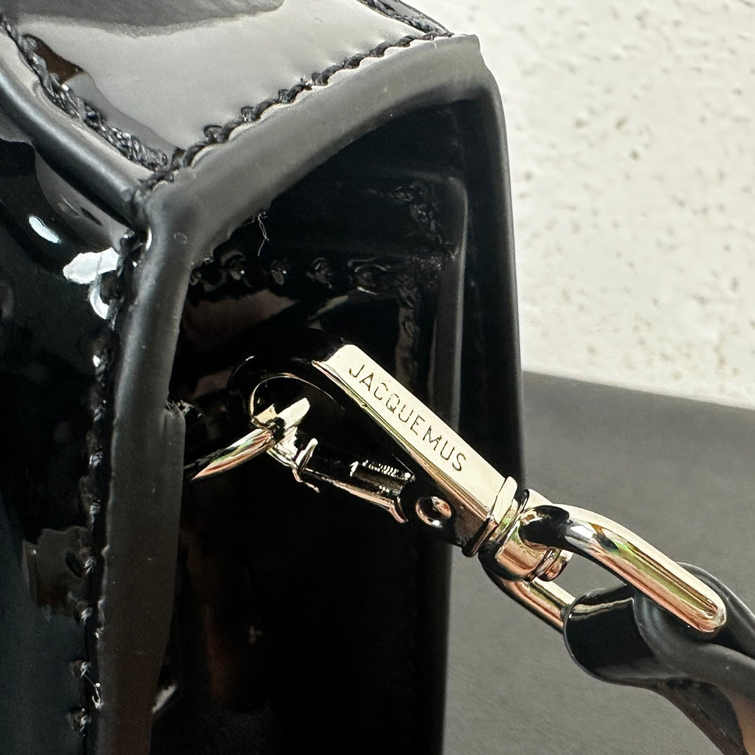 B1P46A132 Popular leather  bags