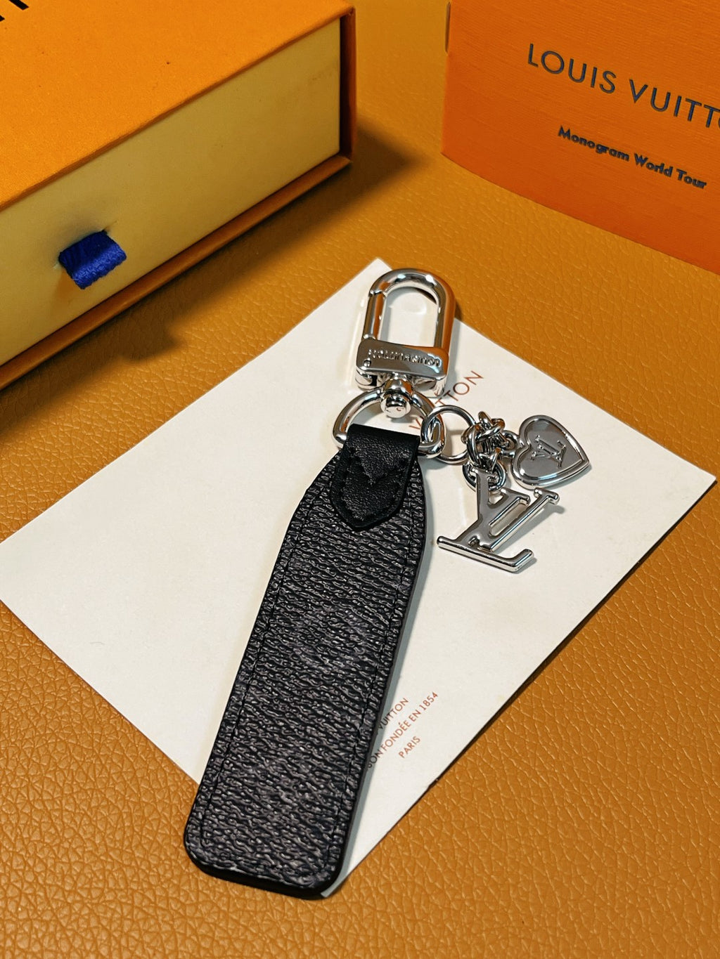 A1Q95E8 Popular bag 's charms accessories