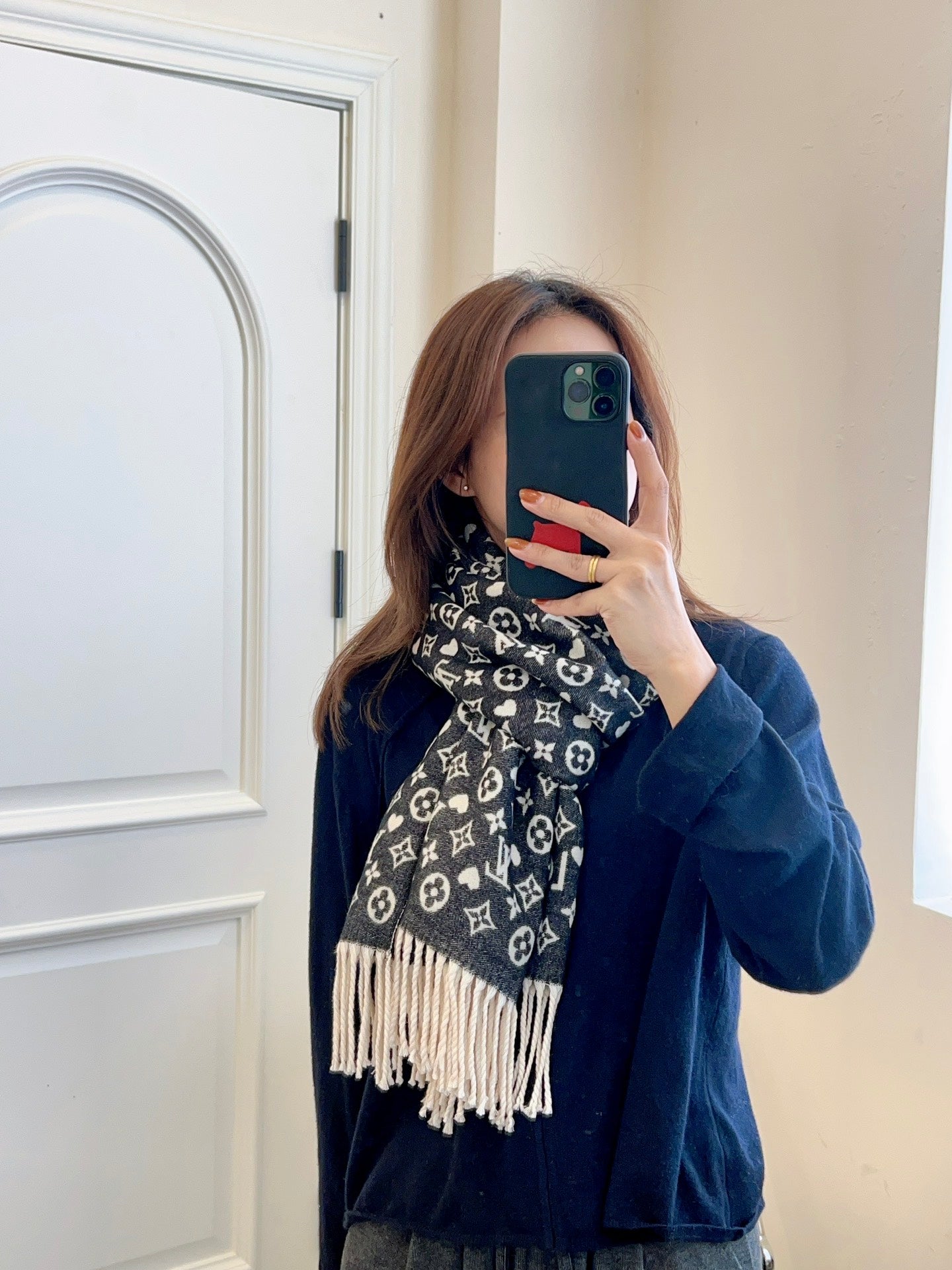 W1R86E31 Popular Winter Scarves
