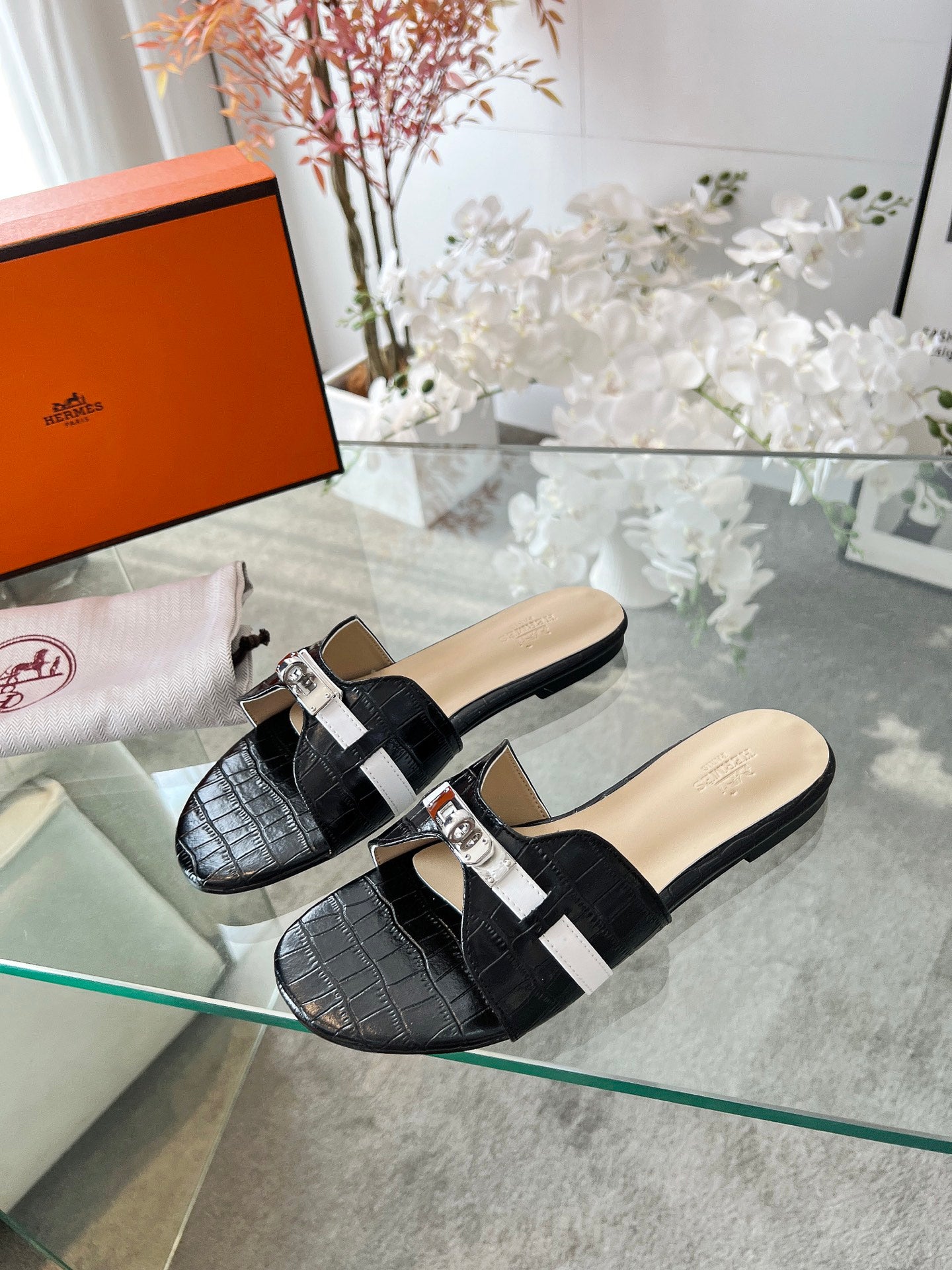 Z2Z85H10  Popular leather Shoes