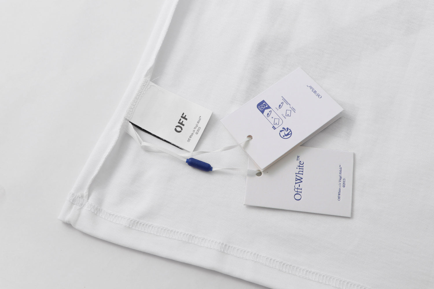 U1P36A1 Popular T-shirts