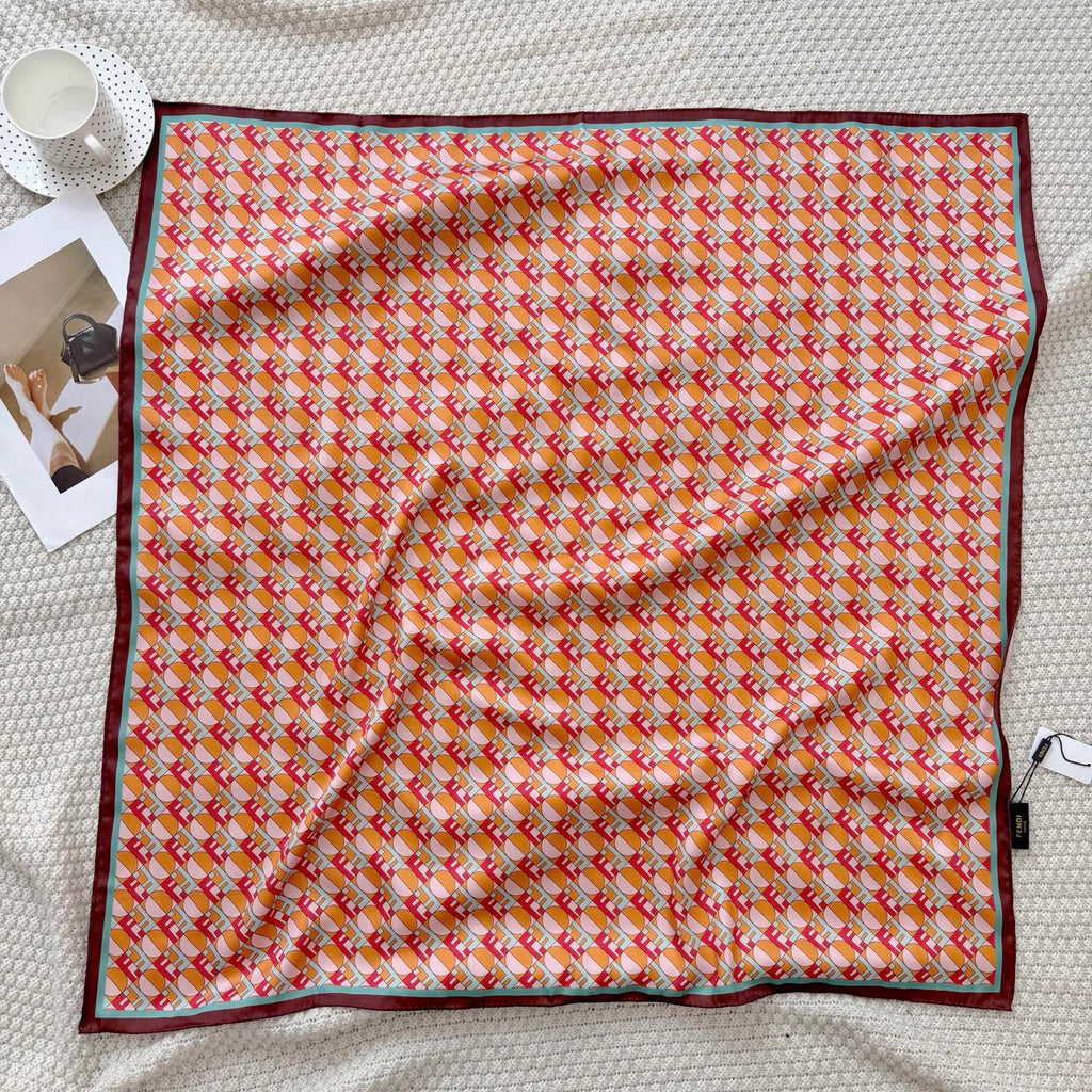 W1N36F10 Popular Silk Scarve