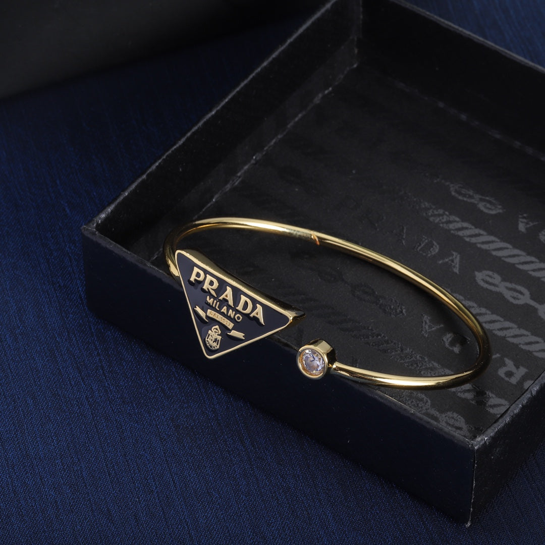 X1Y83PD68K  Popular Bracelets