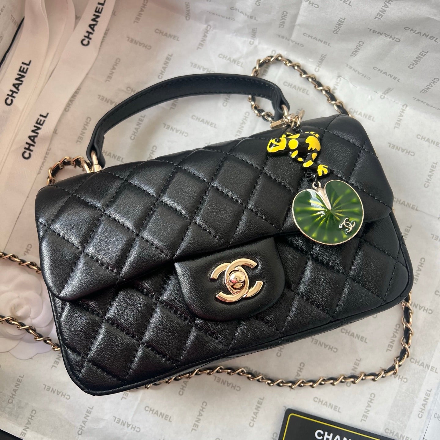 B1R76C32 Popular leather bag