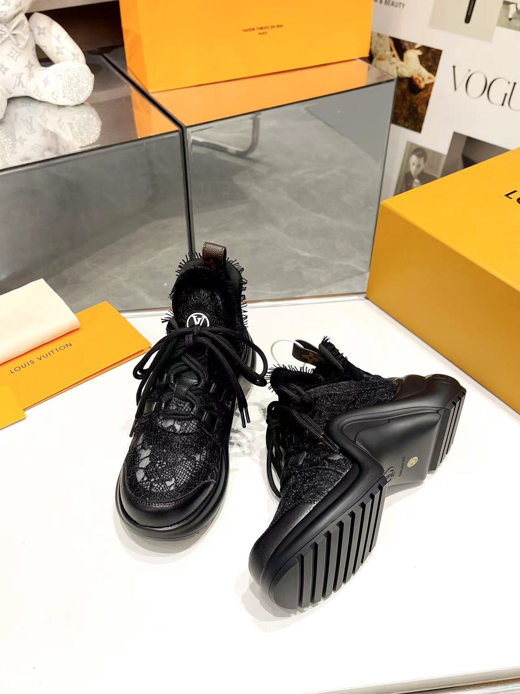 Z2Q95E179  Popular high-quality Shoes