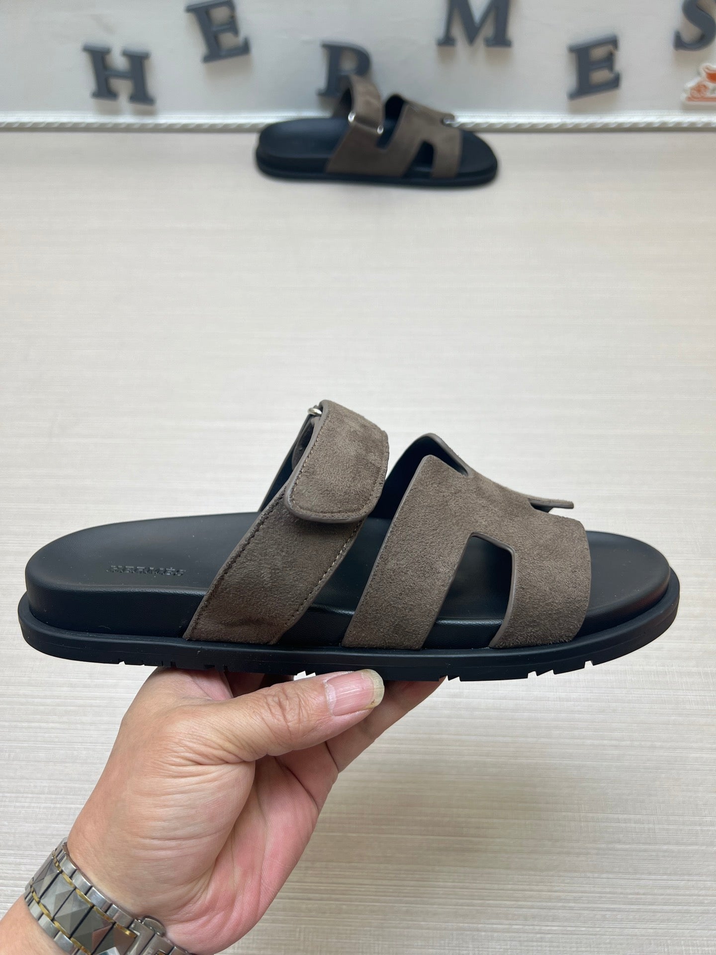 Z5R35H6  Popular Slippers shoes
