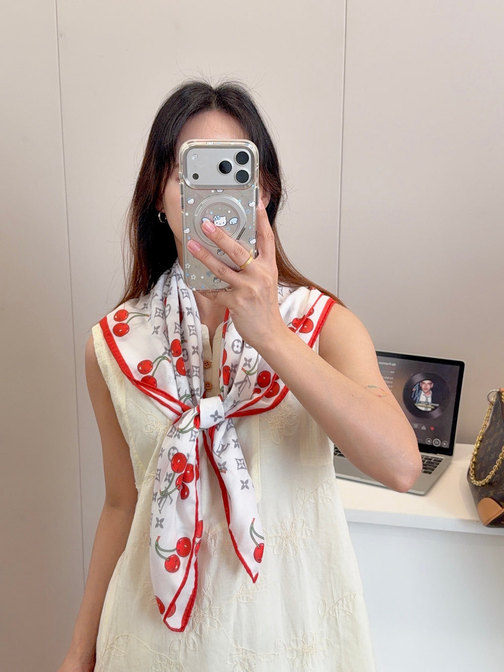 W1N36E31 Popular Silk Scarve