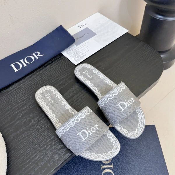 Z2P36D2 Popular high-quality Shoes
