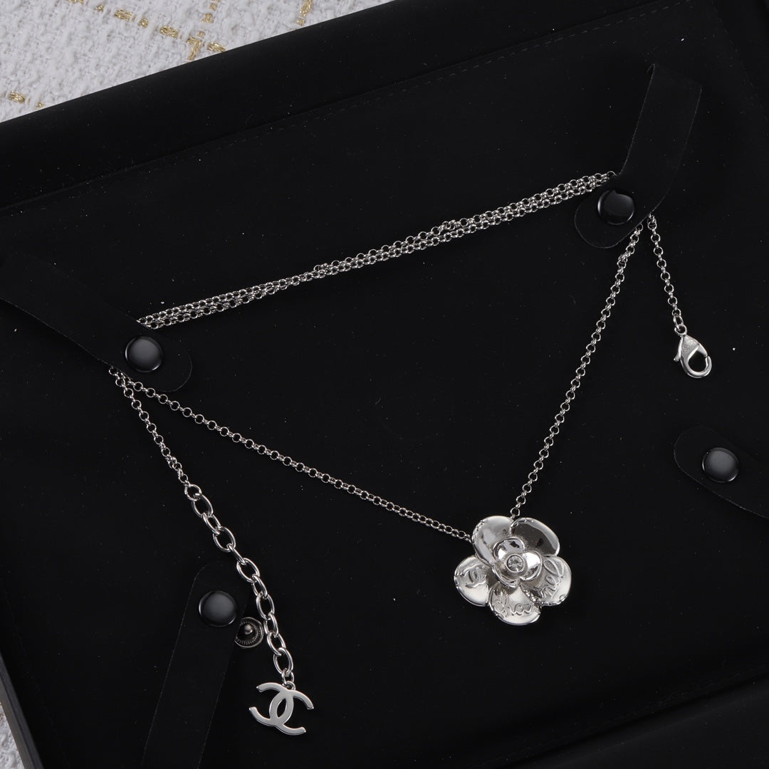 X1Z95C1088X Popular   Necklaces