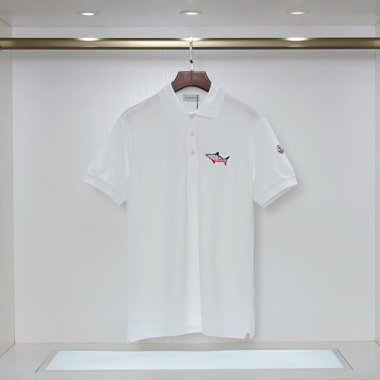 U1P36A63 Popular T-shirts