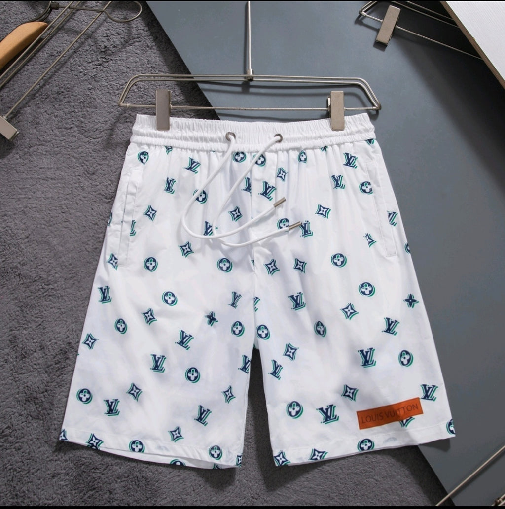 U1N36E21 Popular shorts
