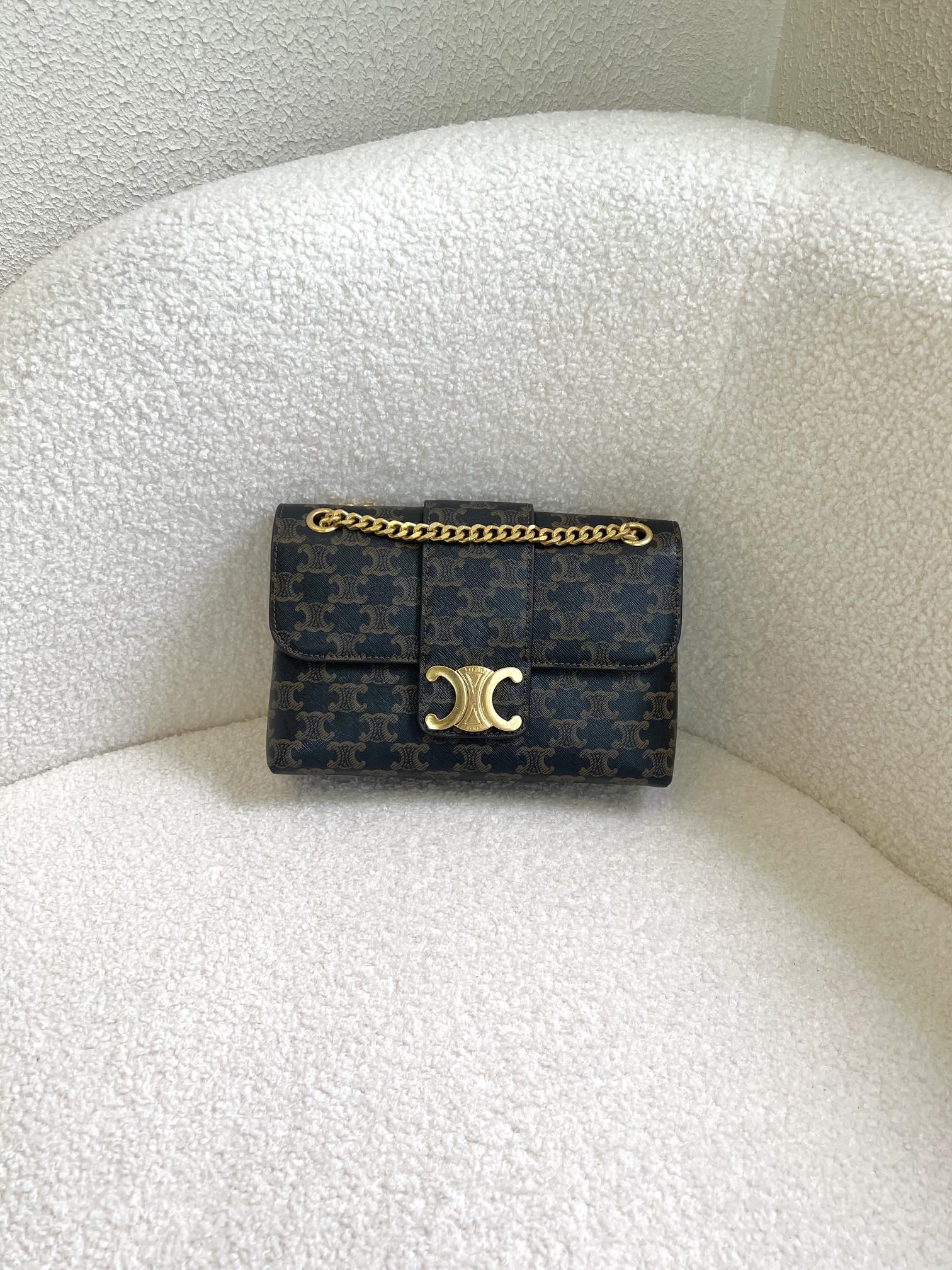 B1X44CL412 Popular   leather bag