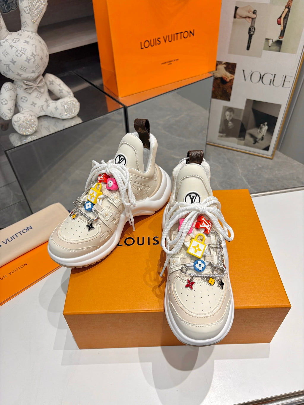 Z2Q105E439  Popular high-quality Shoes