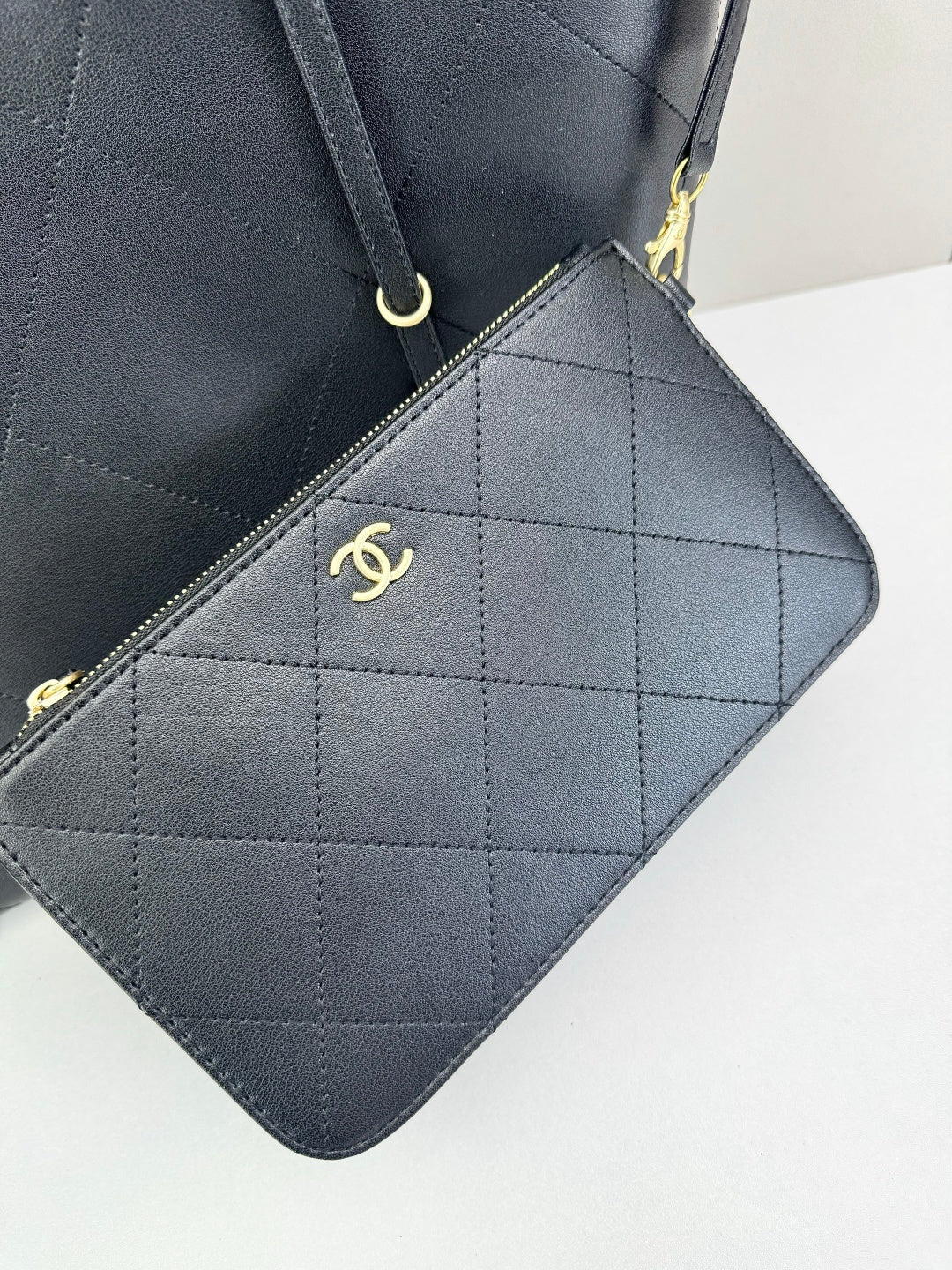 B1P46C11 Popular leather bag