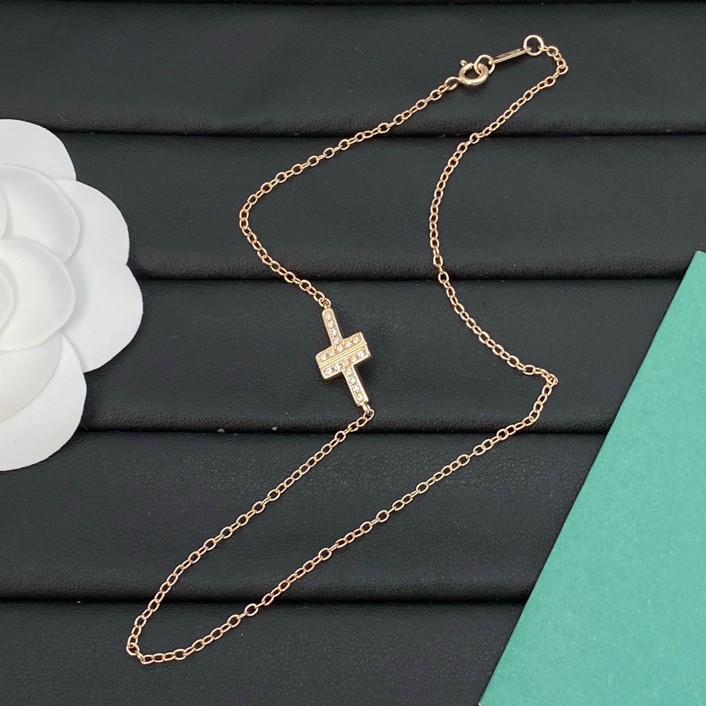 X1Q85T20X Popular Necklace