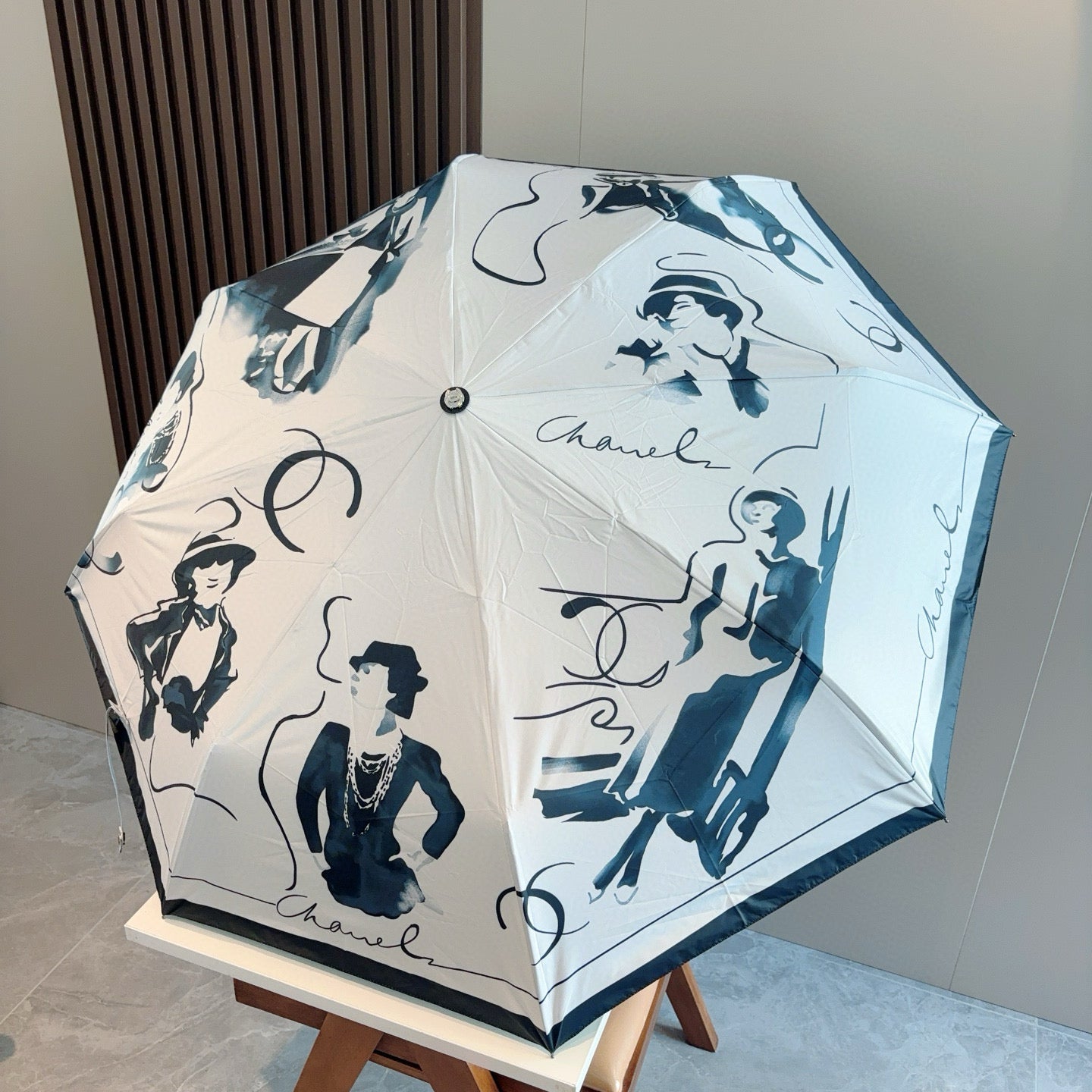 J1R85C81 Popular UV resistant umbrella