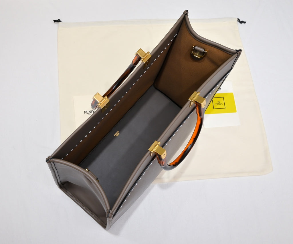 B1P36F104 Popular leather bag