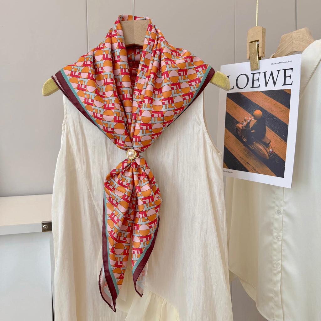 W1N36F10 Popular Silk Scarve