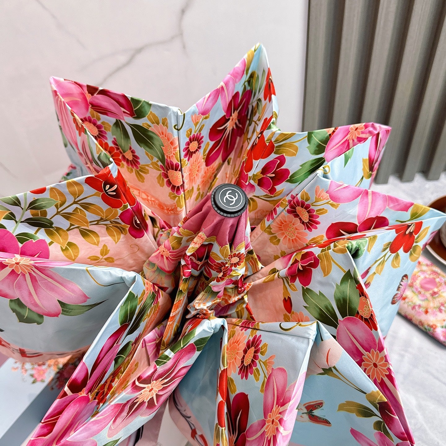 J1R85C43 Popular UV resistant umbrella