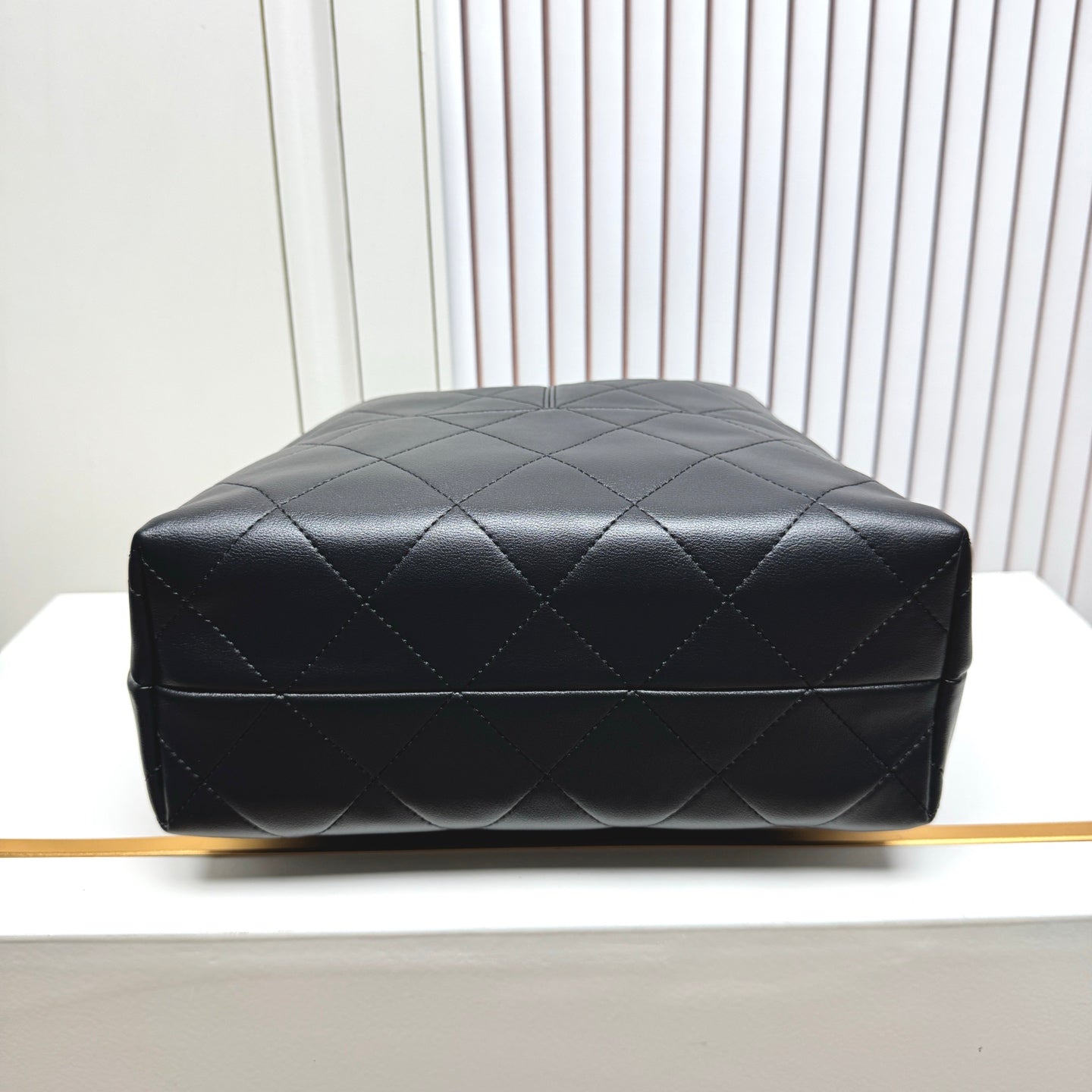 B1P46C20 Popular leather bag